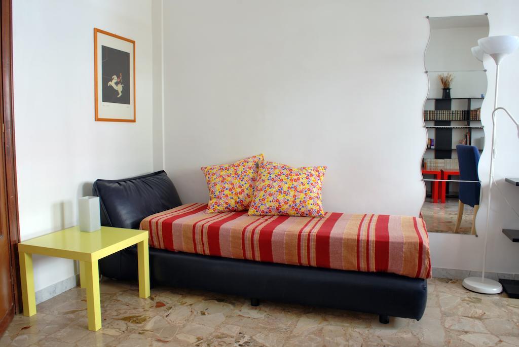 A Casa Di Pe' Casa Vacanze ローマ 部屋 写真